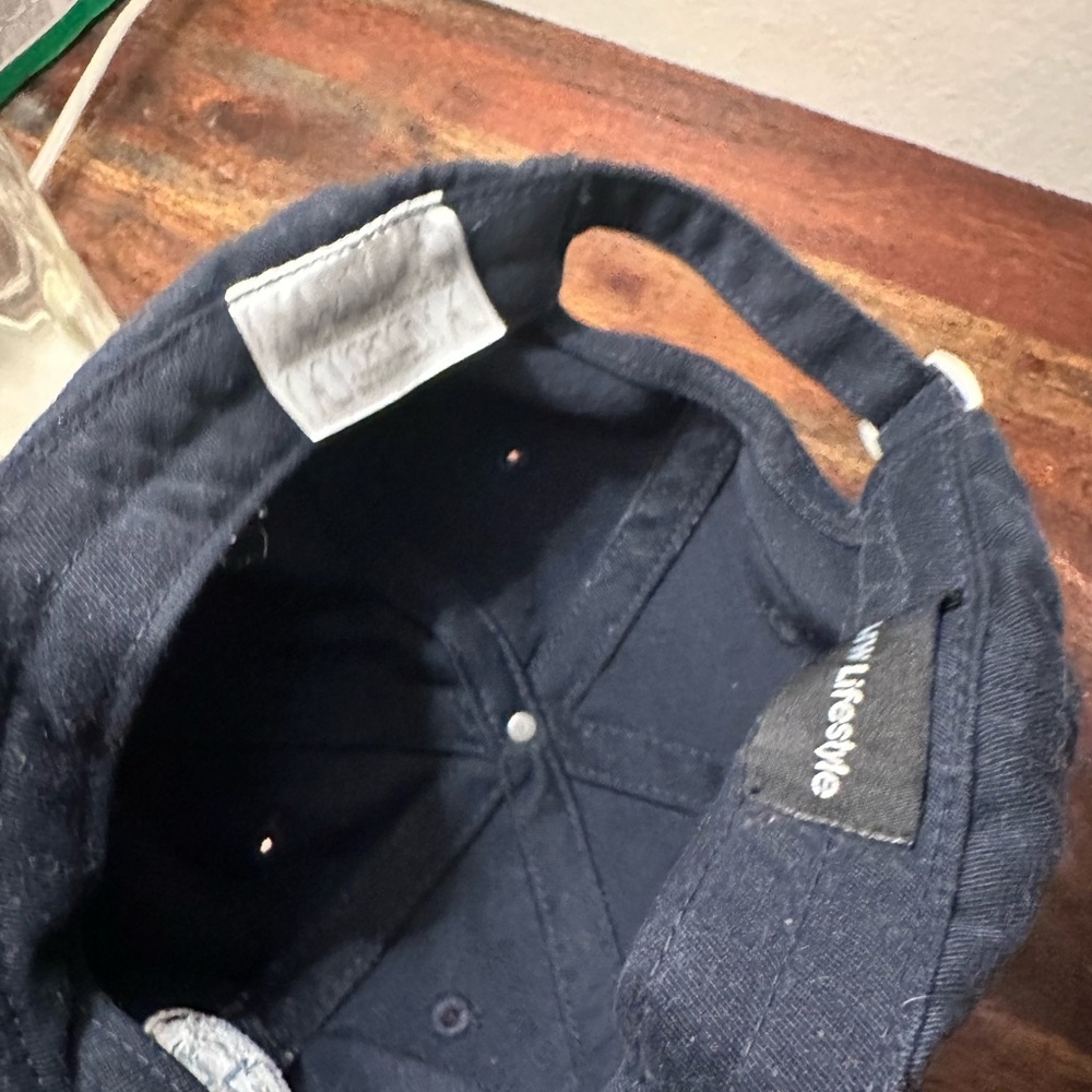 BMW‎ hat - Picture 4 of 6